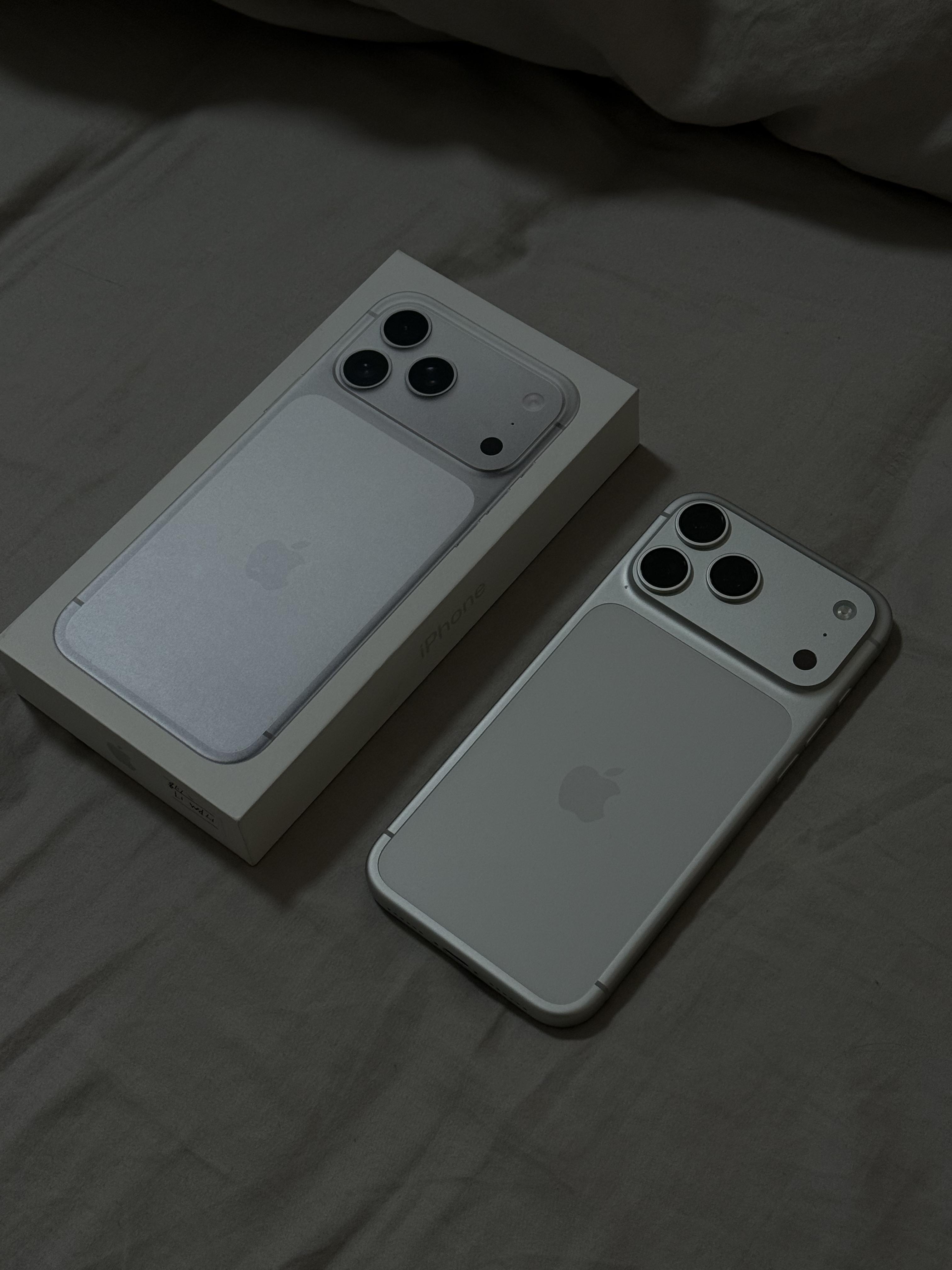对比iPhone18,现在入手17正是好时机🔥